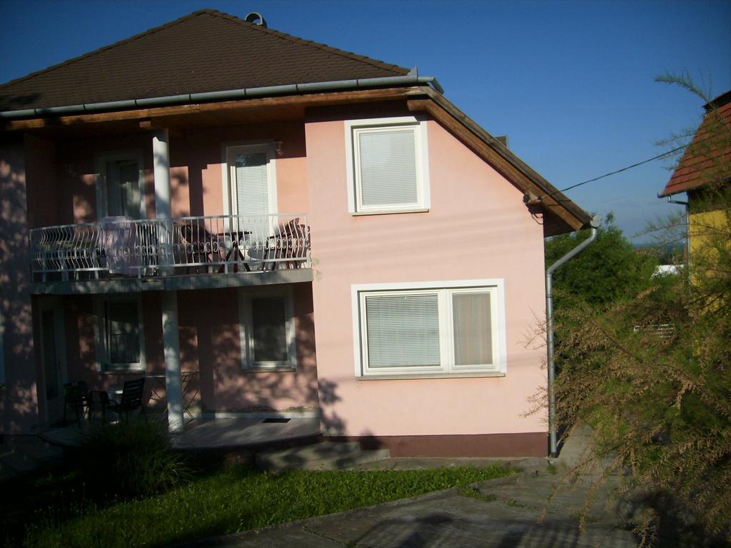 ザラカロシュPorat Houseアパートメント エクステリア 写真