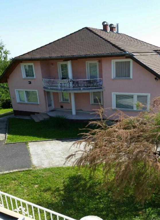 ザラカロシュPorat Houseアパートメント エクステリア 写真