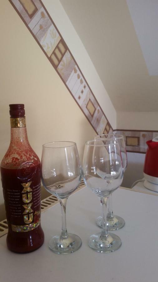 ザラカロシュPorat Houseアパートメント エクステリア 写真