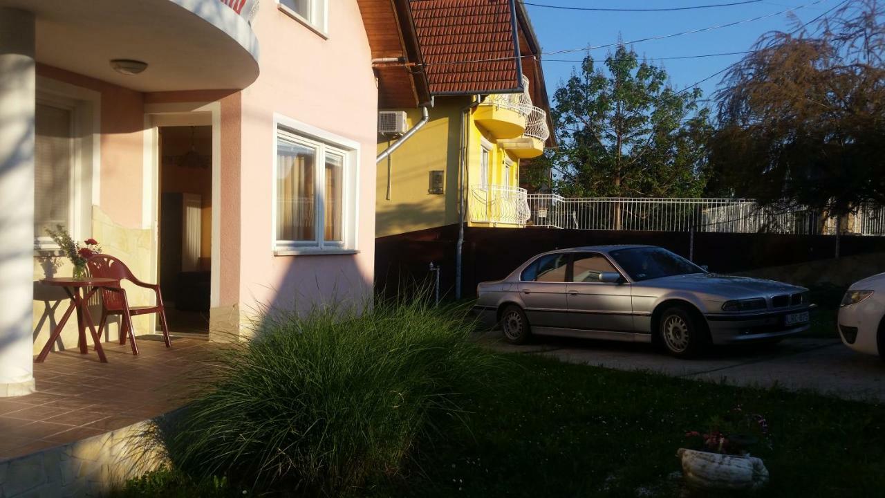 ザラカロシュPorat Houseアパートメント エクステリア 写真