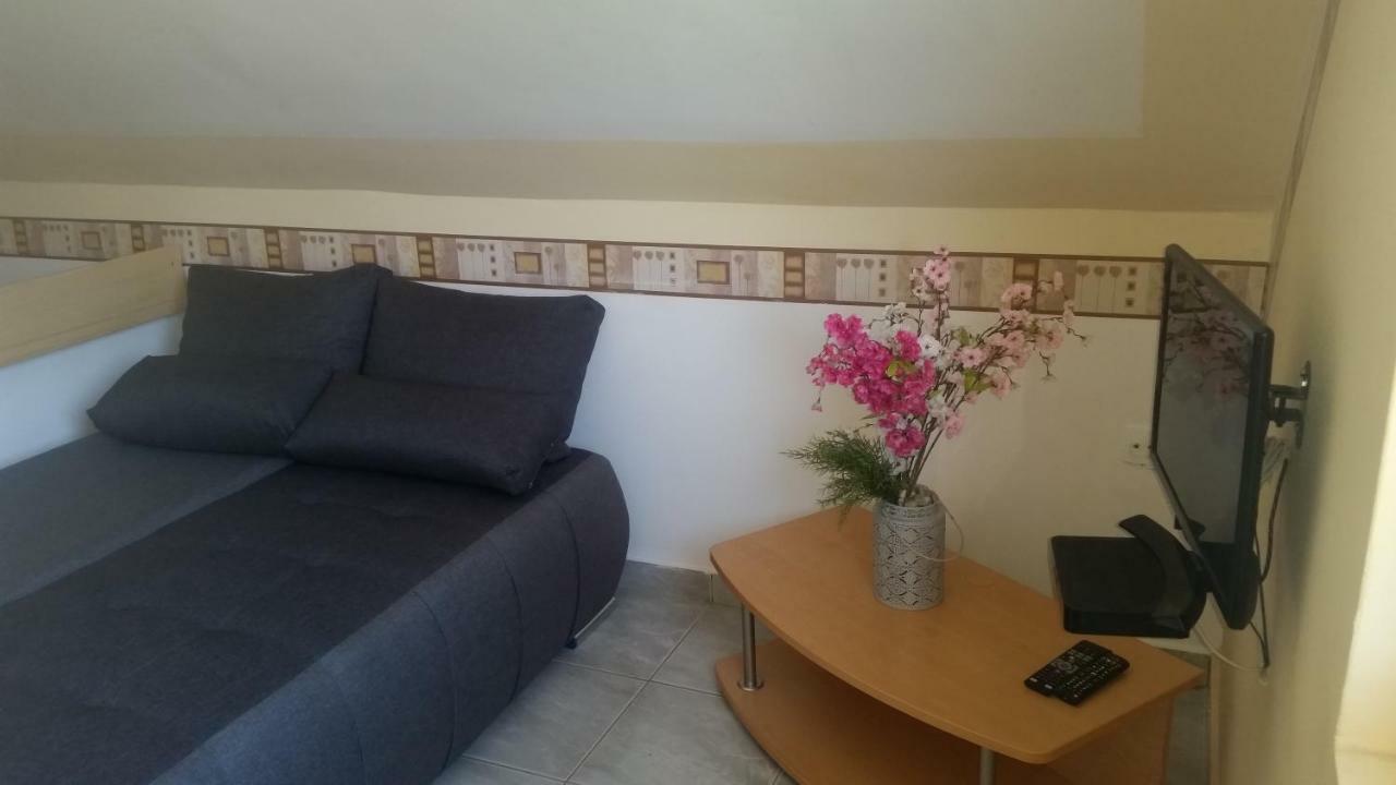 ザラカロシュPorat Houseアパートメント エクステリア 写真